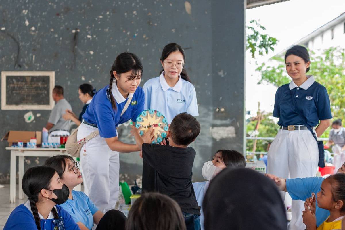 Tzu Chi dan Tzu Ching Hadirkan Budi Pekerti Lewat Kerajinan dan Keteladanan