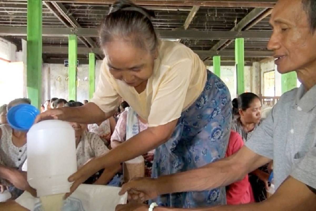 Ceramah Master Cheng Yen: Menghapus Kegelapan Batin dengan Air Dharma