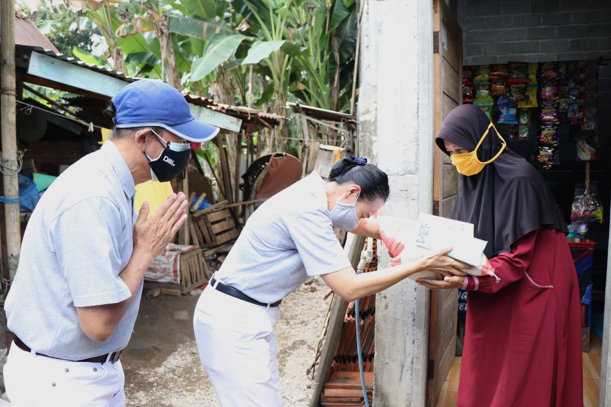 Berbagi Beras Cinta Kasih Tzu Chi