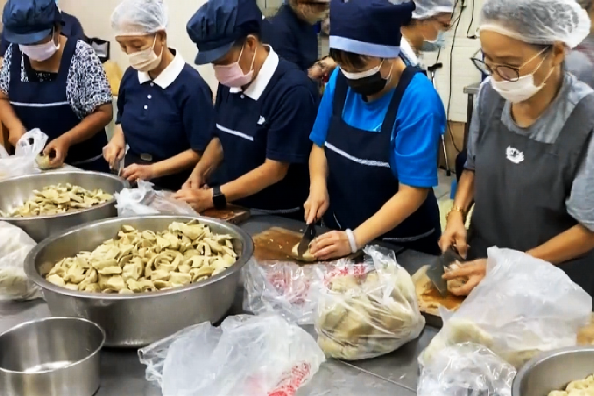 Ceramah Master Cheng Yen: Menggalakkan Vegetarisme dan Bersama-sama Menciptakan Berkah