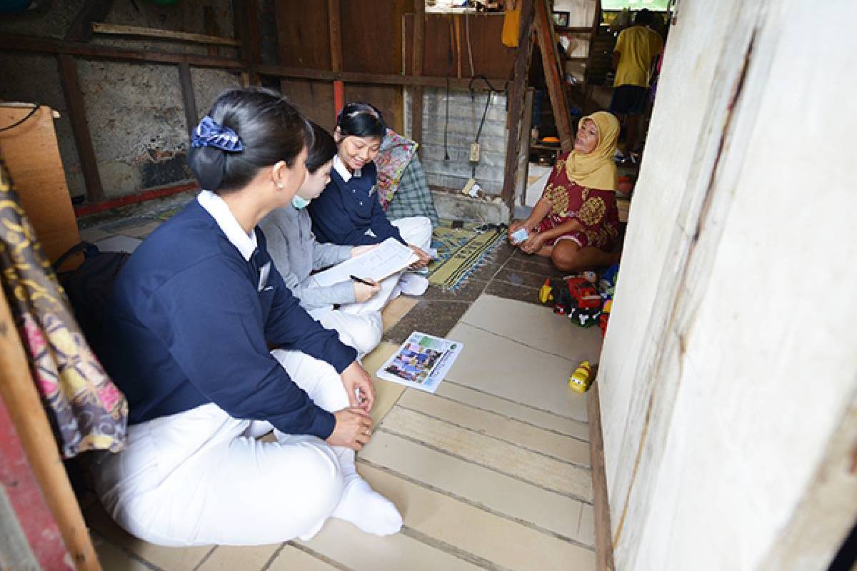 Survei Program Bebenah Kampung Tzu Chi di Semanan