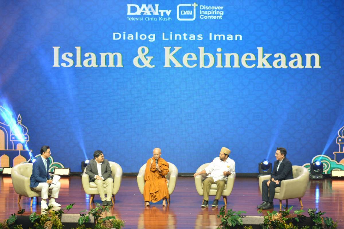 Dialog Lintas Iman: Islam dan Kebinekaan