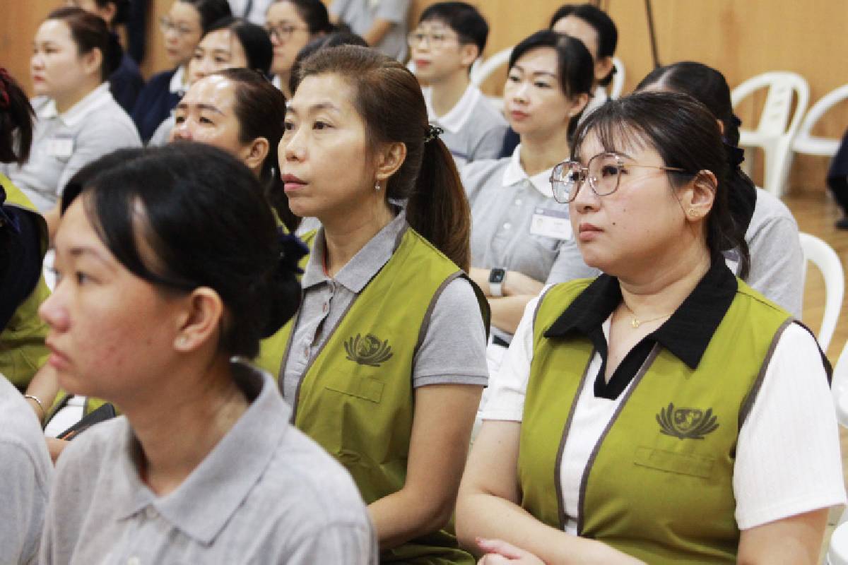 Pelatihan dan Pelantikan Relawan Abu Putih ke-3 Tzu Chi Batam