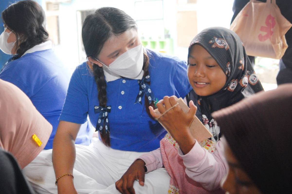 Tzu Ching Berbagi Semangat Kasih di Rumah Belajar Merah Putih, Cilincing