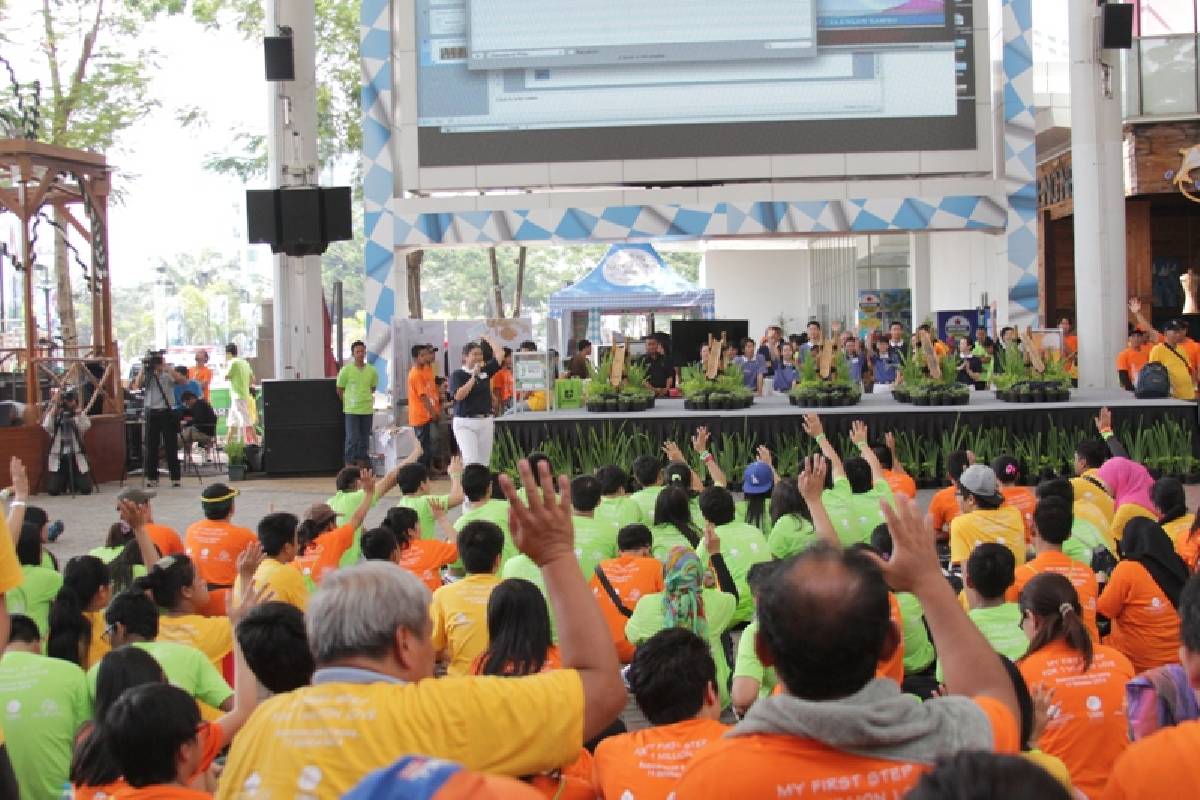 Jalan Santai dan Mengenal Dunia Amal Sosial Tzu Chi