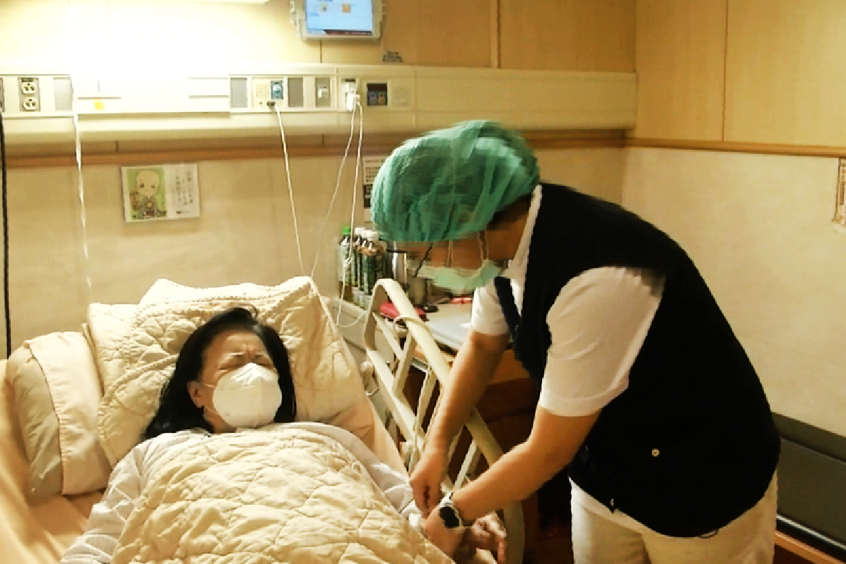 Ceramah Master Cheng Yen: Bertekad untuk Menjadi Perawat dan Mempertahankan Tekad Awal