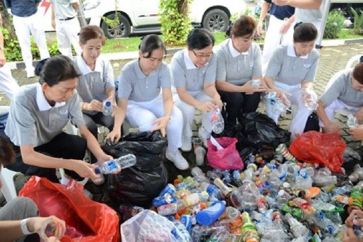 Kegiatan Pelestarian Lingkungan di Pluit Timur