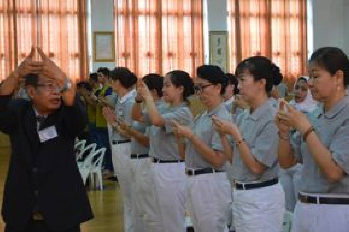 Melatih Diri Menumbuhkan Kebijaksanaan