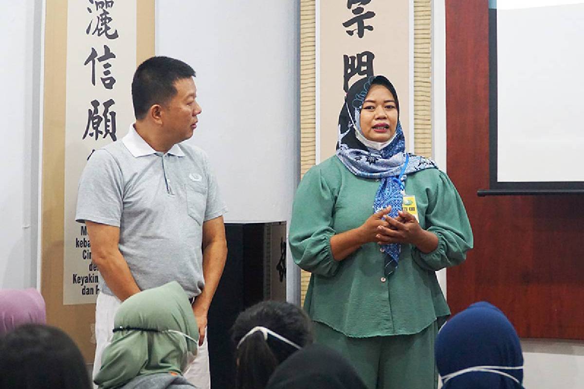 Ramah Tamah dengan Penerima Bantuan Tzu Chi