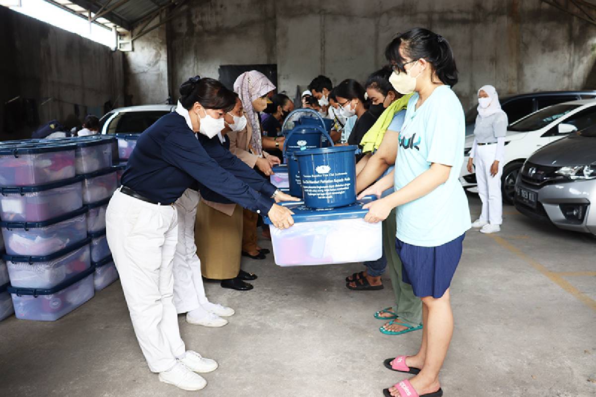 Bantuan Kebakaran Bagi Warga Batu Ceper Jakarta Pusat 