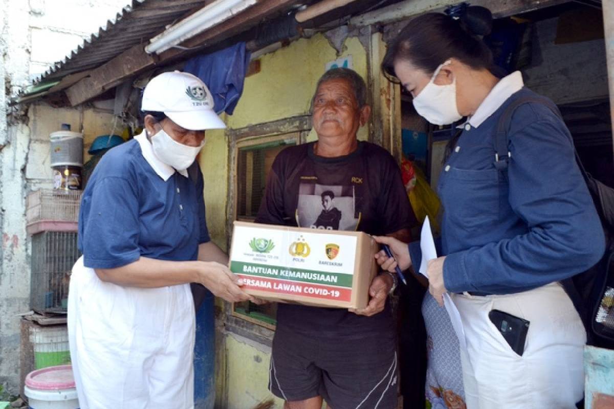 Merangkul Penerima Bantuan di Tengah Pandemi