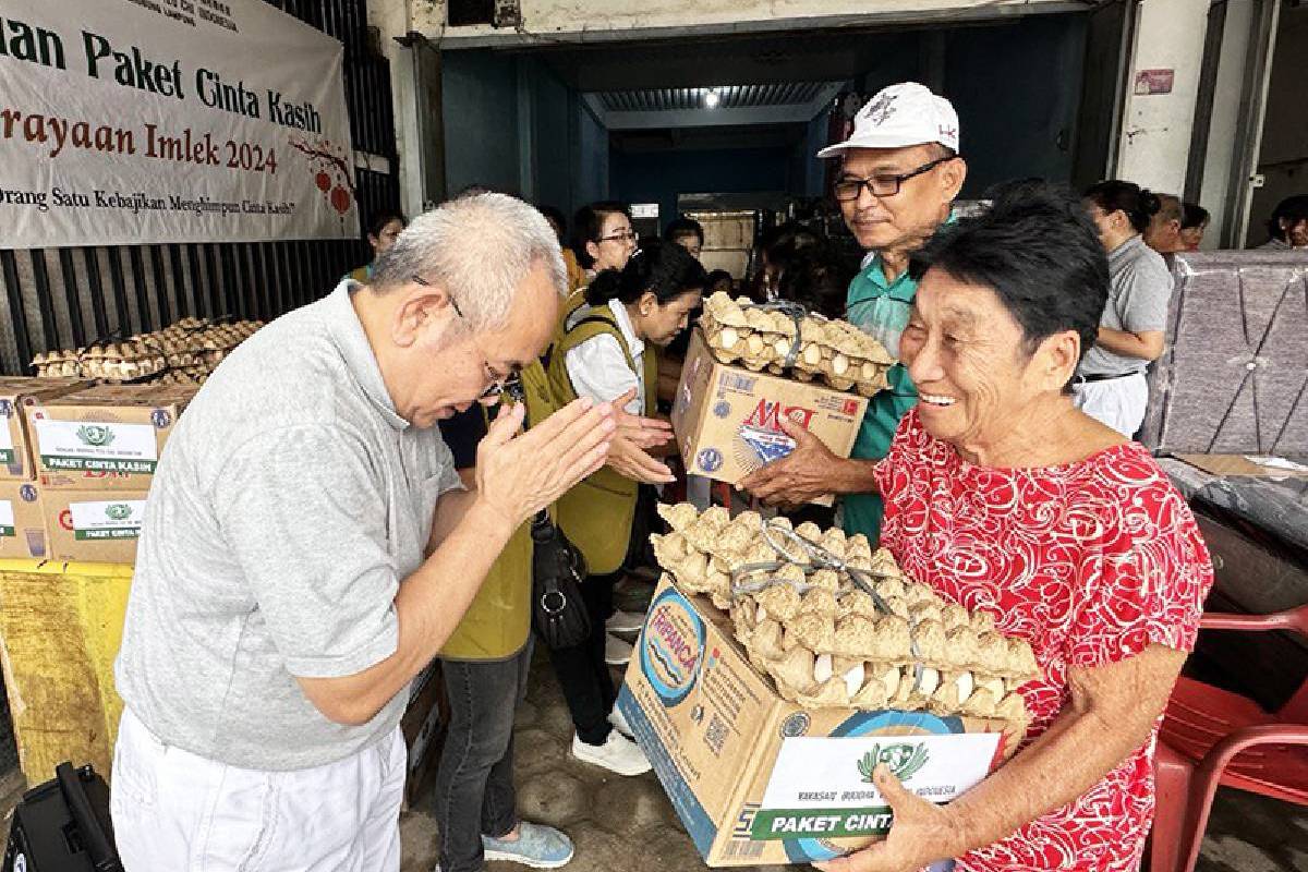 Bantuan Paket Imlek di Telukbetung dan Tanjungkarang