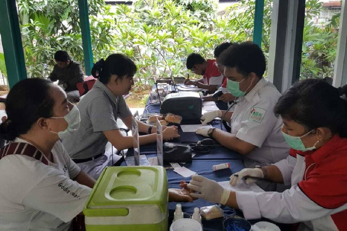 Donor Darah di RPTRA Alur Dahlia