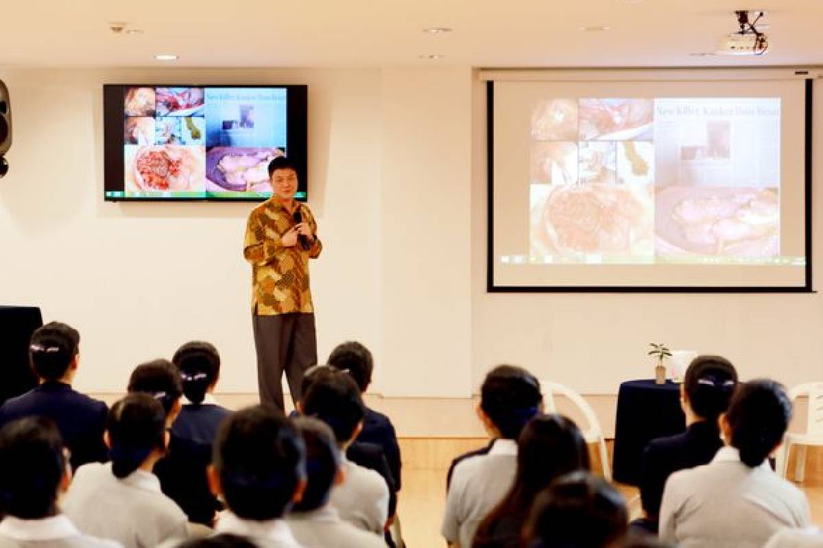 Mendengar Langsung Manfaat Bervegetaris dari Ahlinya