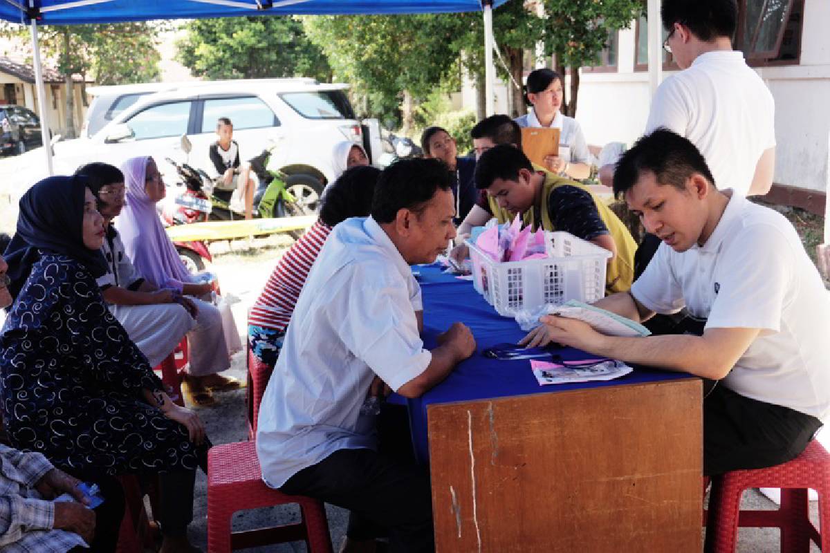 Baksos Tzu Chi Palembang, Memacu Warga untuk Hidup Lebih Sehat 