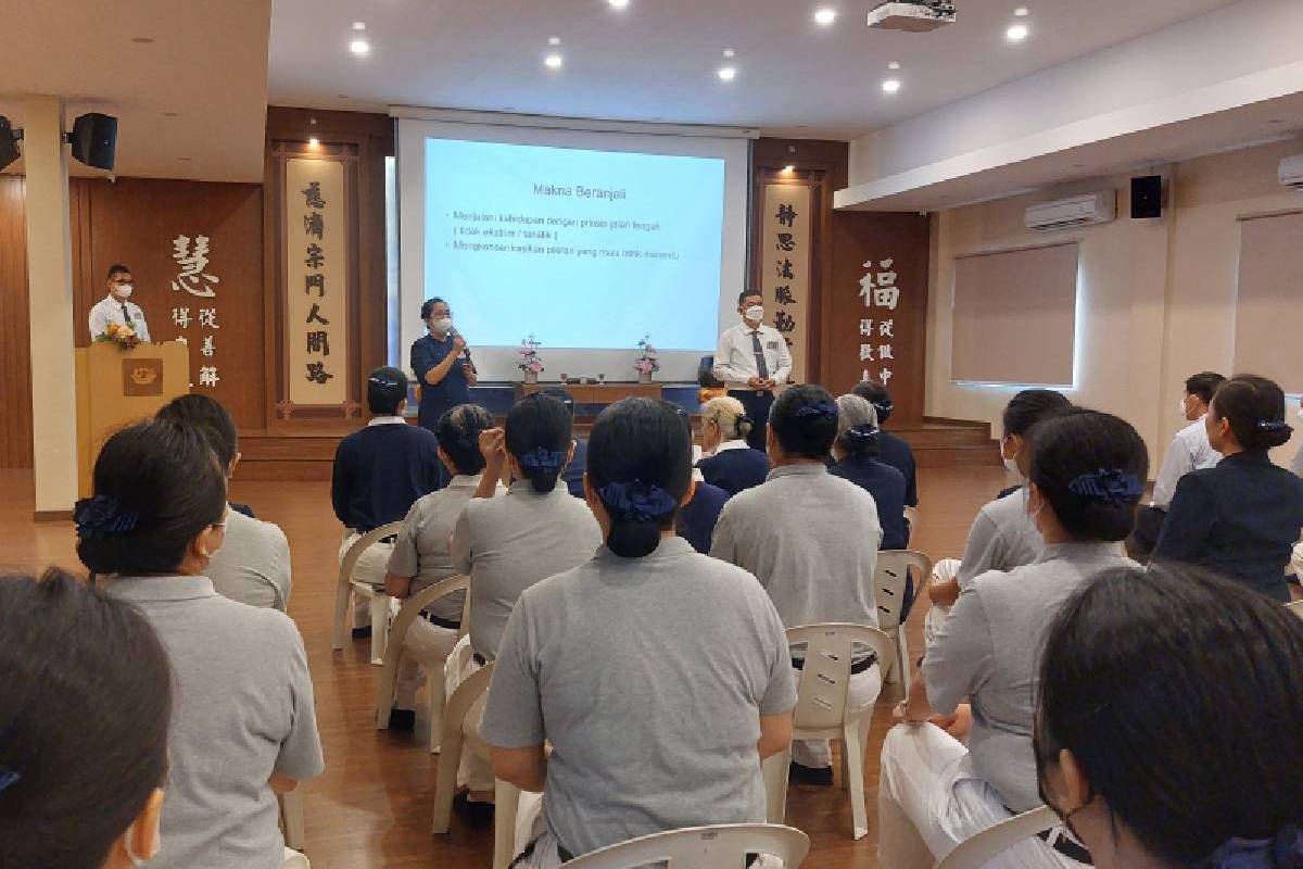 Menjalin Jodoh Baik di Jalan Tzu Chi