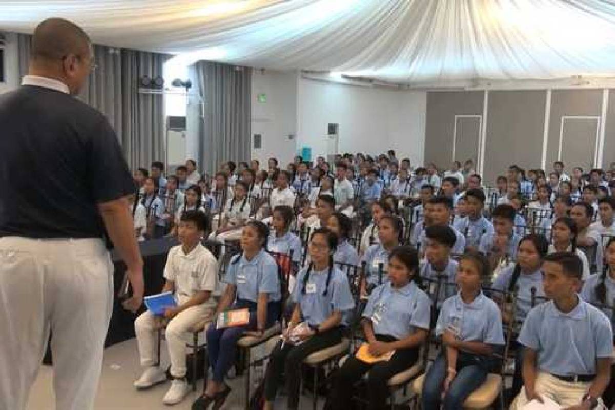 Ceramah Master Cheng Yen: Menyebarkan Prinsip Kebenaran