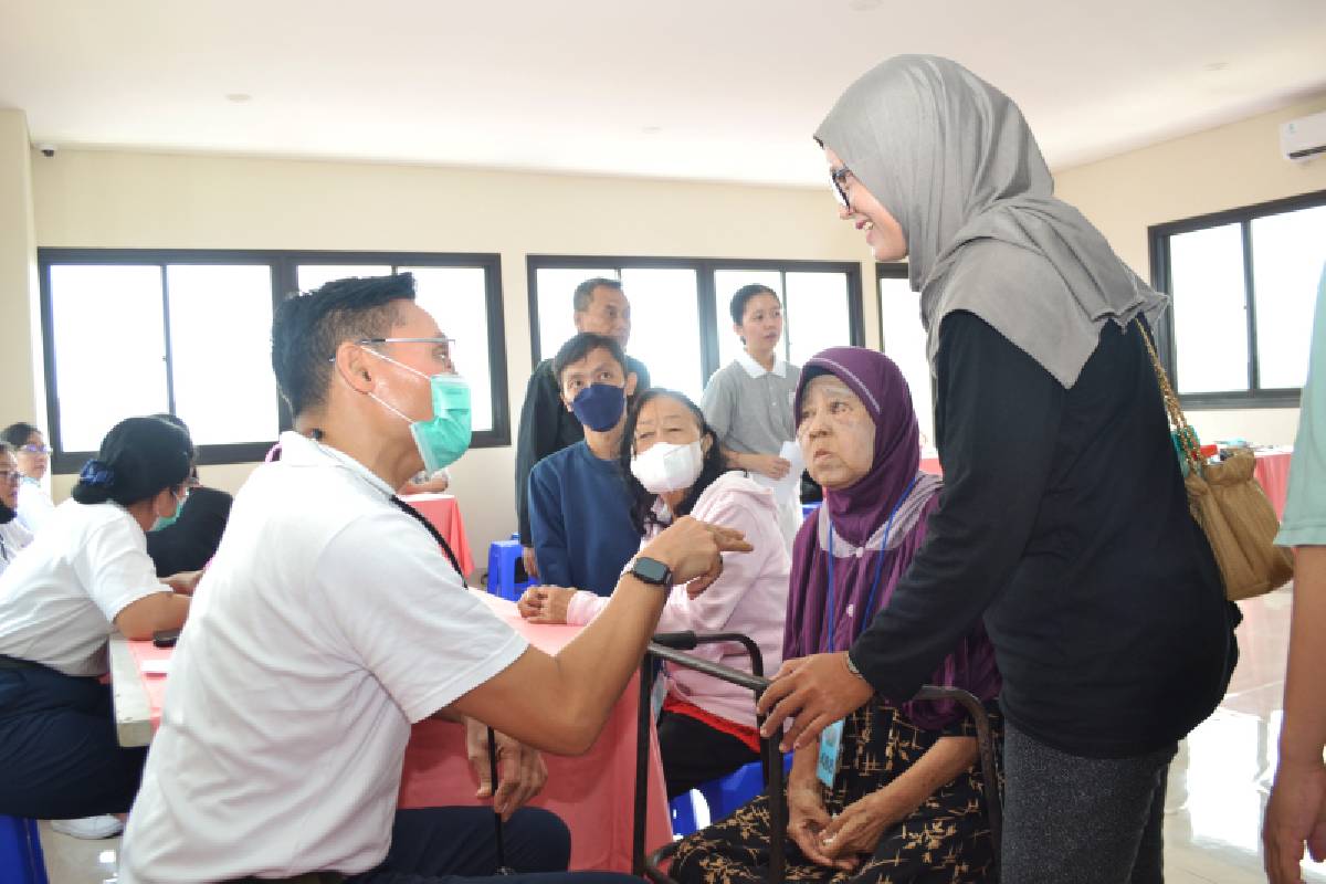 Baksos Kesehatan Tzu Chi Memberikan Manfaat Bagi 553 Warga Cikarang 