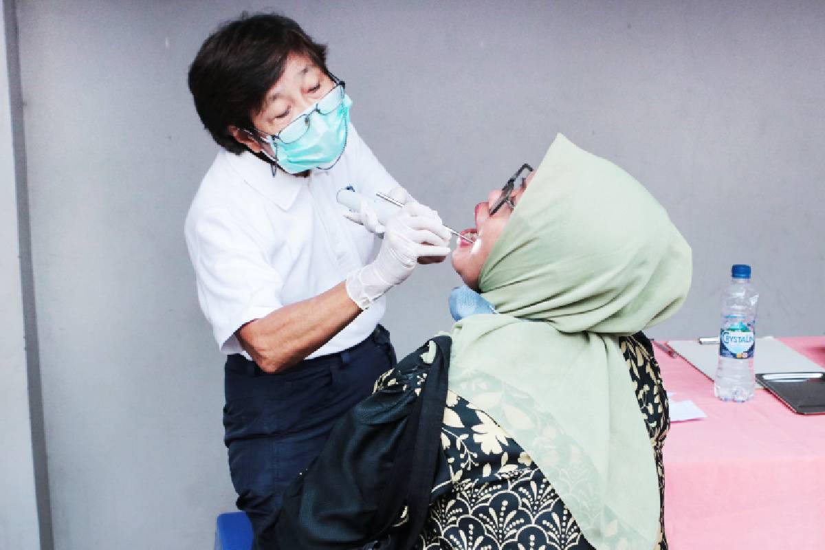 Menebar Senyum Sehat untuk Sesama