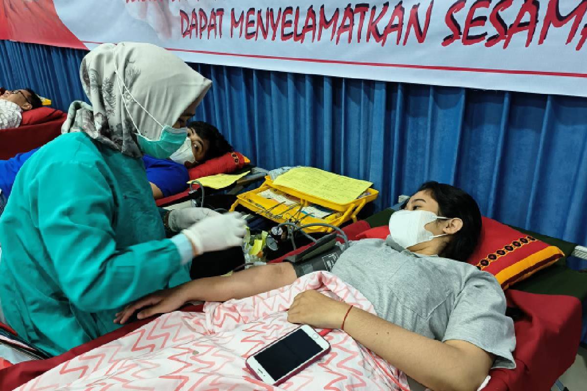 Berbagi Kepedulian Lewat Donor Darah