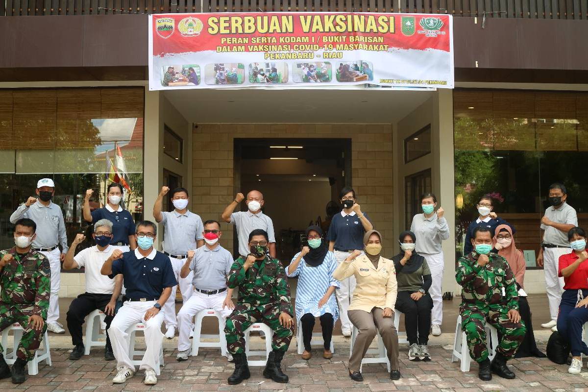 Serbuan Vaksinasi Covid-19 di Pekanbaru