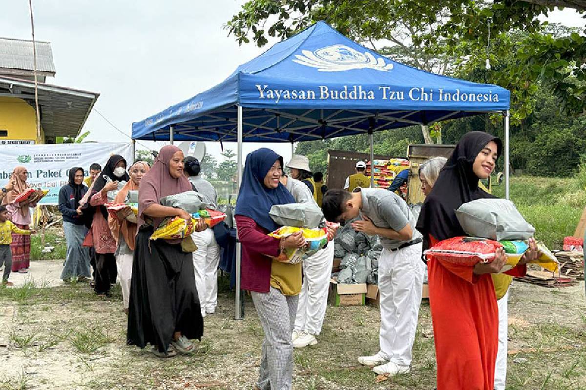 Untaian Kebahagiaan di Bulan Penuh Berkah