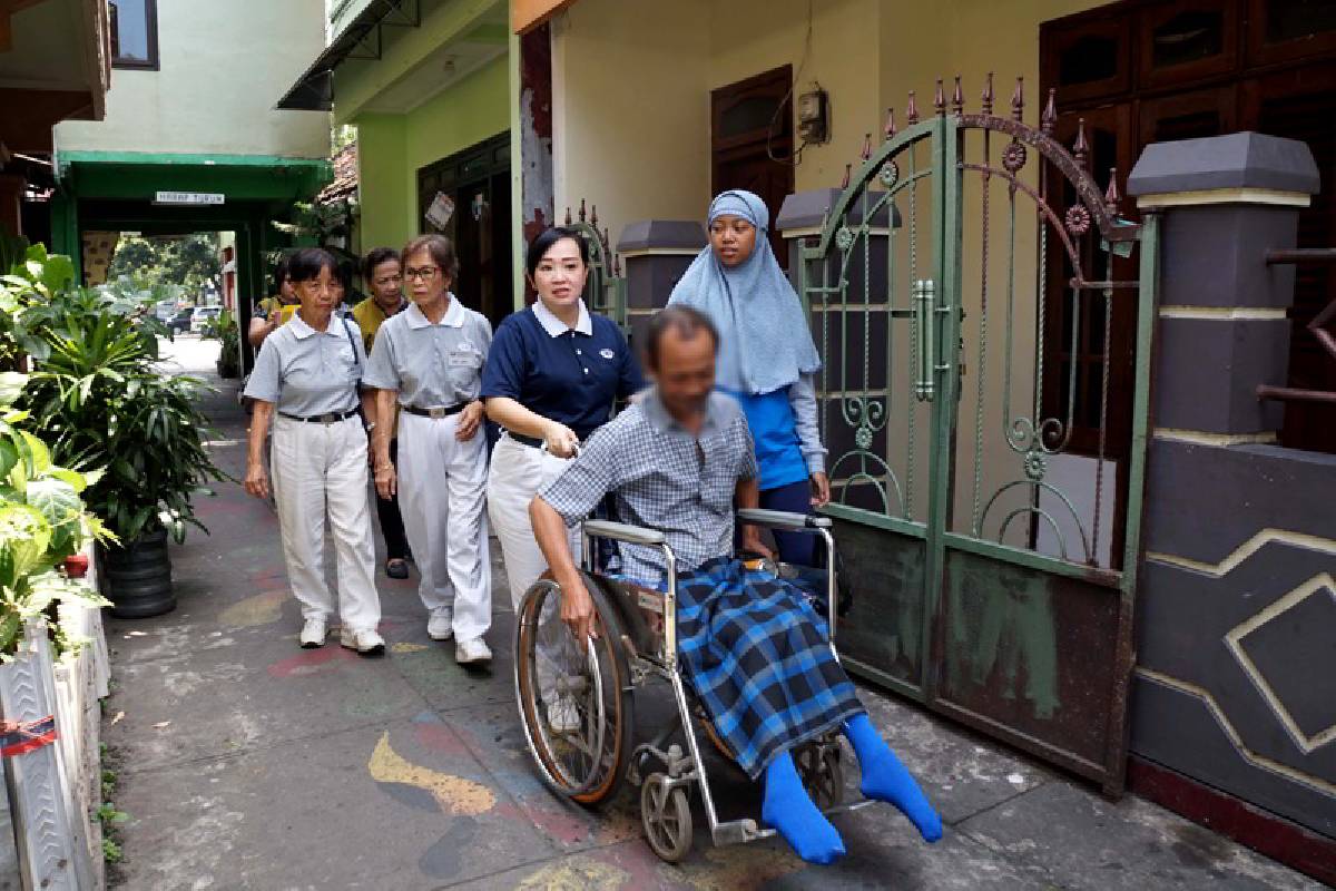 Cinta Kasih Memberi Semangat Hidup