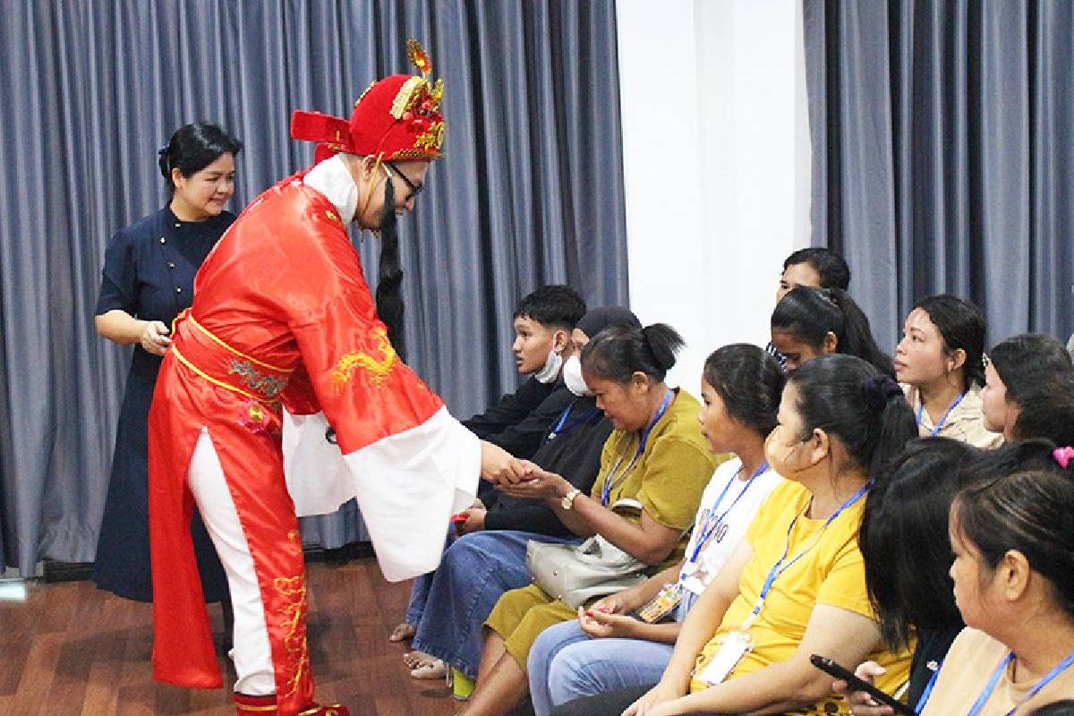 Syukuran Akhir Tahun untuk Para Gan En Hu di Tzu Chi Medan 