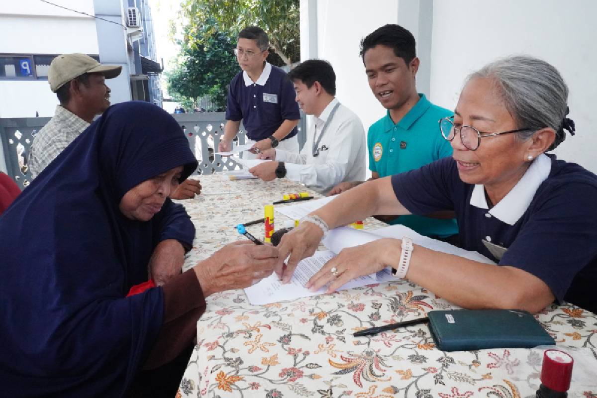 Wajah Bahagia Warga Harapan Mulya Sambut Bantuan Renovasi Rumah