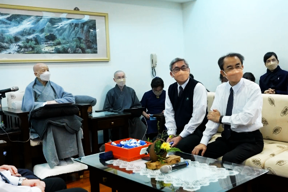 Ceramah Master Cheng Yen: Melindungi Kehidupan dengan Tekad yang Tidak Goyah   
