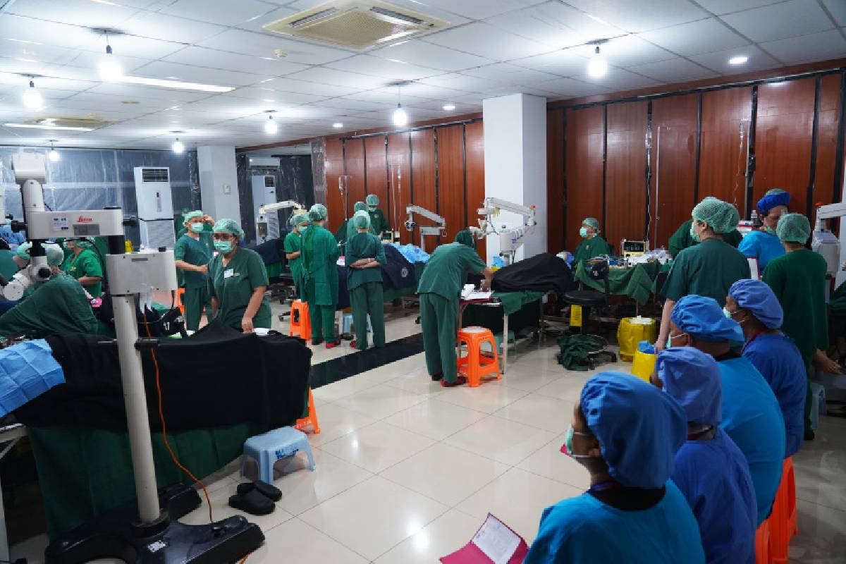 Bakti Sosial Kesehatan Tzu Chi ke-157: Hadirkan Harapan bagi Ratusan Pasien di Batam