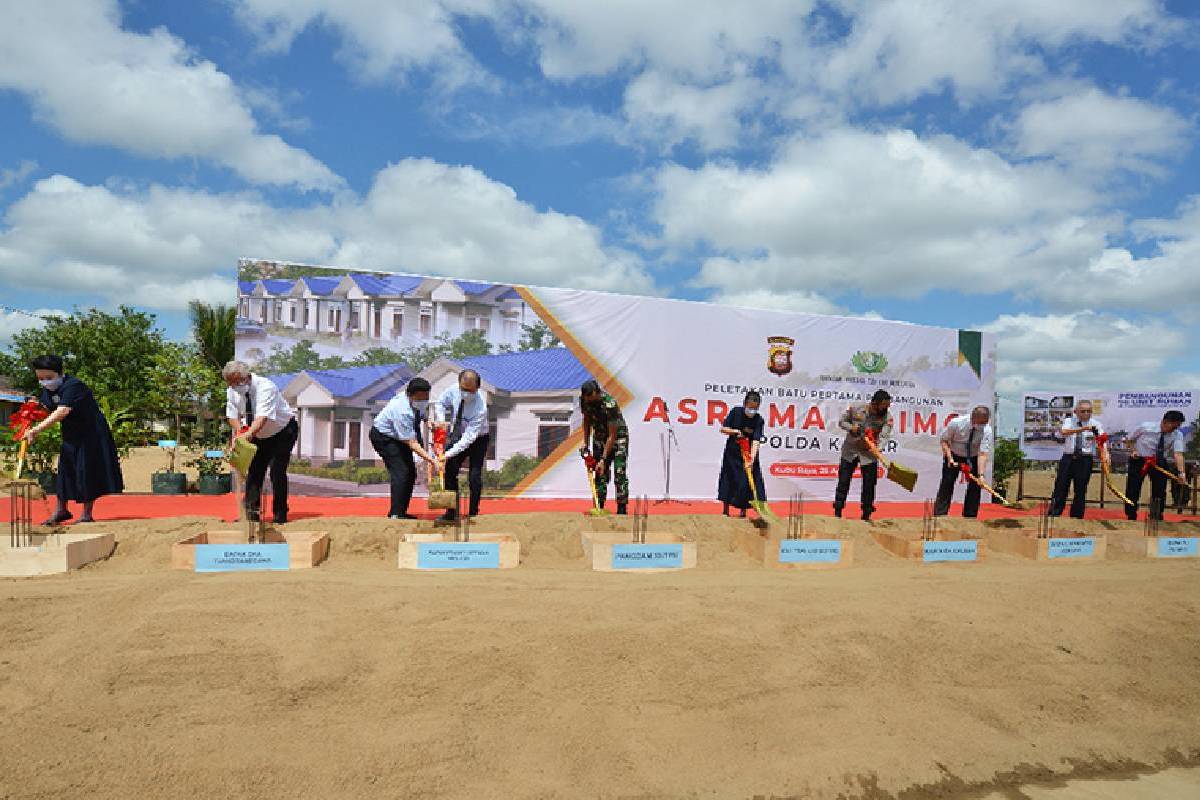 Peletakan Batu Pertama Asrama Brimob Kalimantan Barat