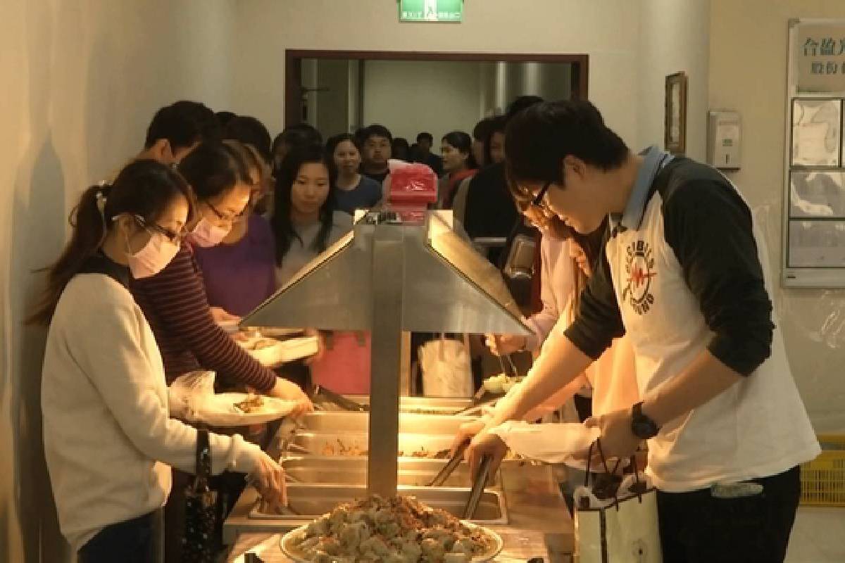 Ceramah Master Cheng Yen: Mengenal Tzu Chi secara Langsung Mendatangkan Sukacita