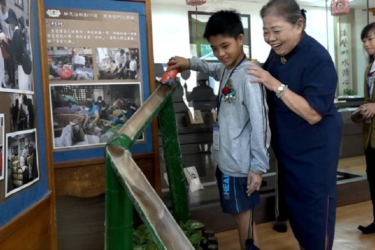 Ceramah Master Cheng Yen: Menyebarkan Cinta Kasih Tanpa Membeda-bedakan