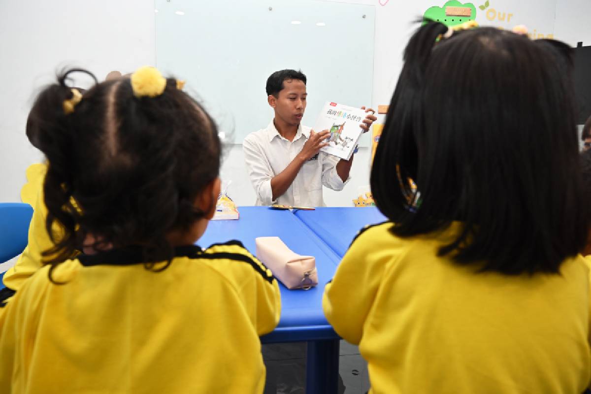 Dari Pesantren ke Taiwan, Jalan Muhamad Nurfatwa Mengubah Masa Depan Keluarga
