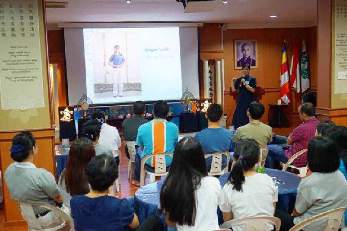 Bersumbangsih Sebagai Relawan Tzu Chi