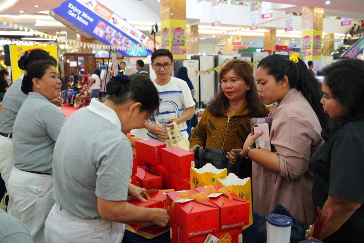 Galang Hati, Galang Dana di Festival Kue Bulan