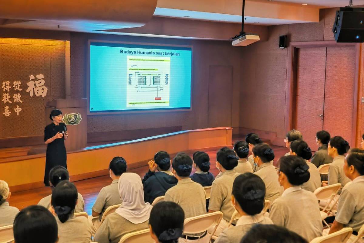 Satu Hari di Fu Hui Ting: Menyulam Kesadaran Para Relawan