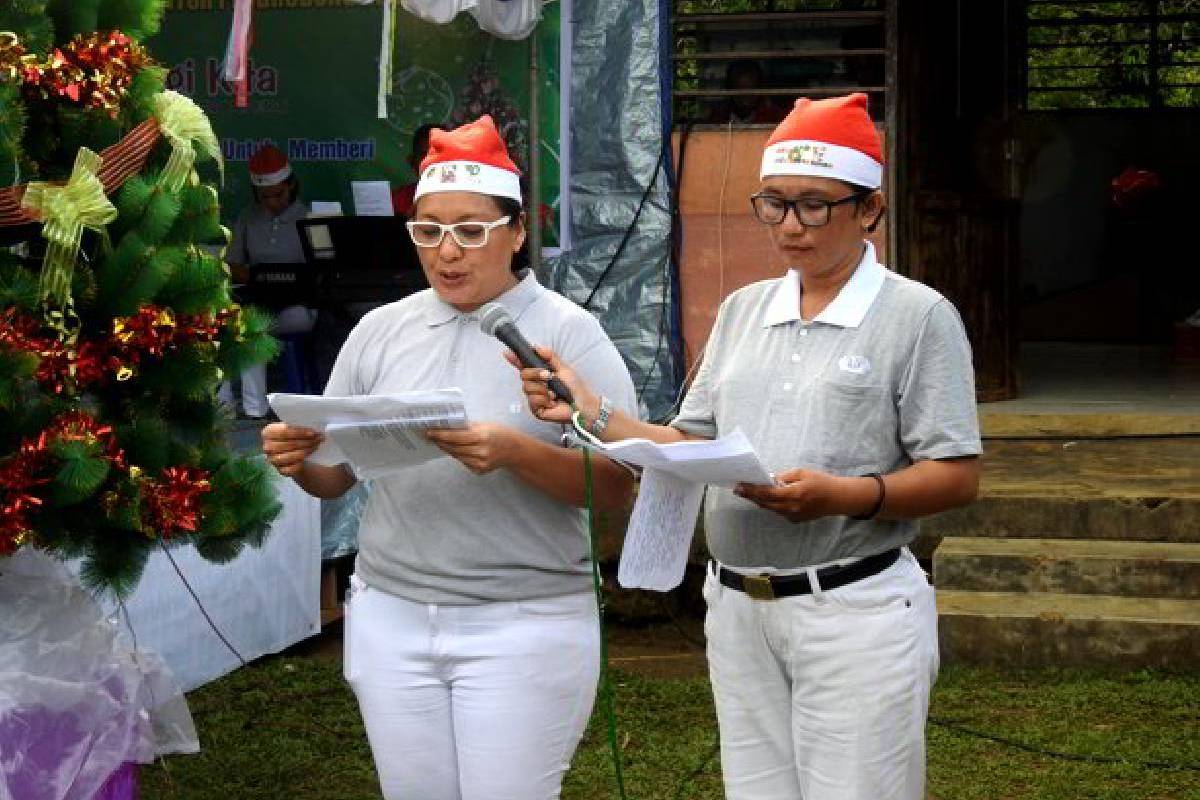 Perayaan Natal Bersama di Distrik Andei 