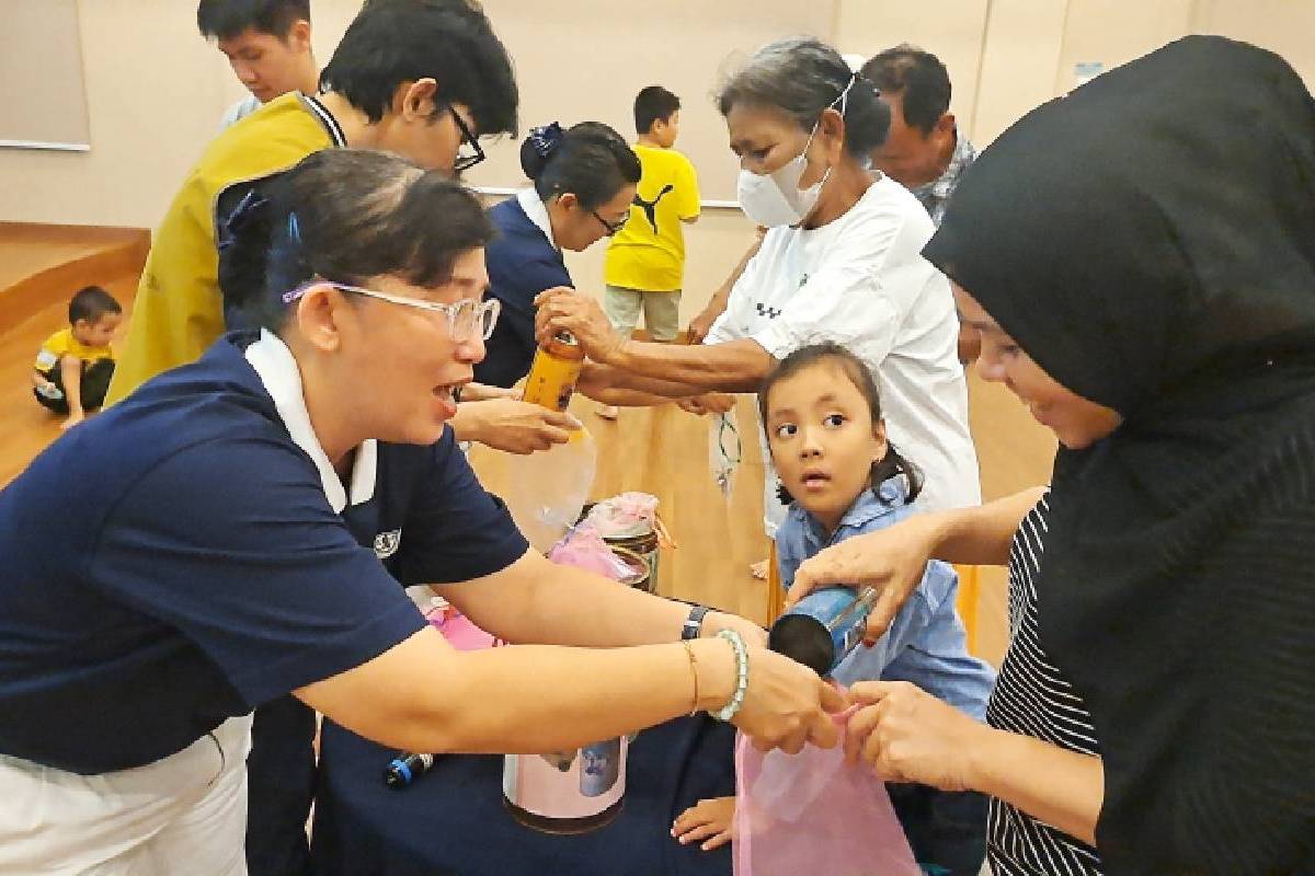 Menciptakan Makna Dalam Kehidupan Bersama Gan En Hu