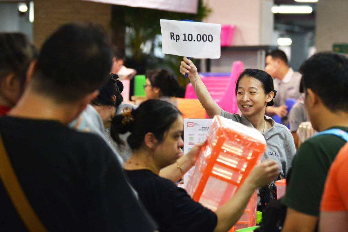 Pekan Amal Tzu Chi: Menggerakkan Kebersamaan, Bersumbangsih Penuh Kebahagiaan