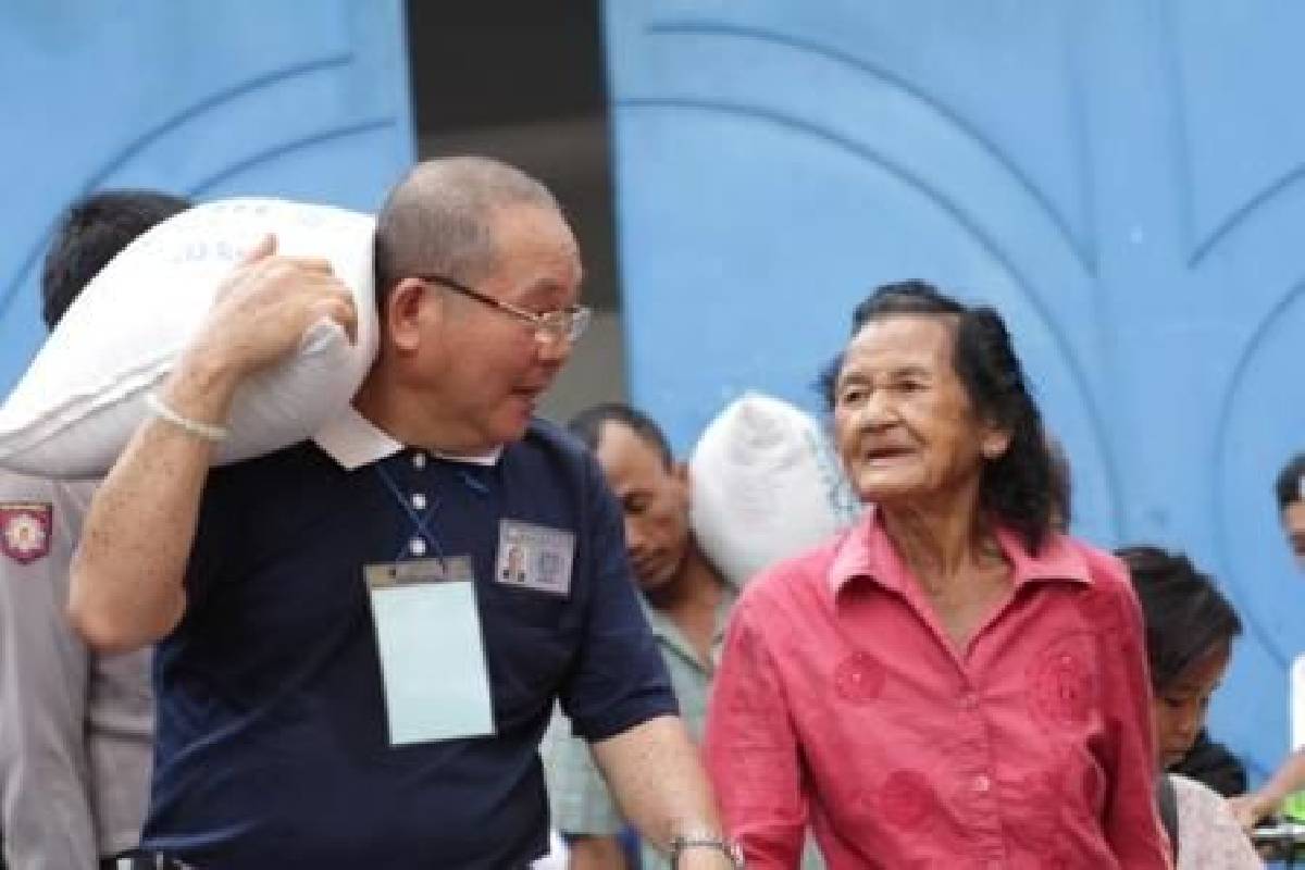 Baksos Pembagian Beras: Bersumbangsih untuk Masyarakat