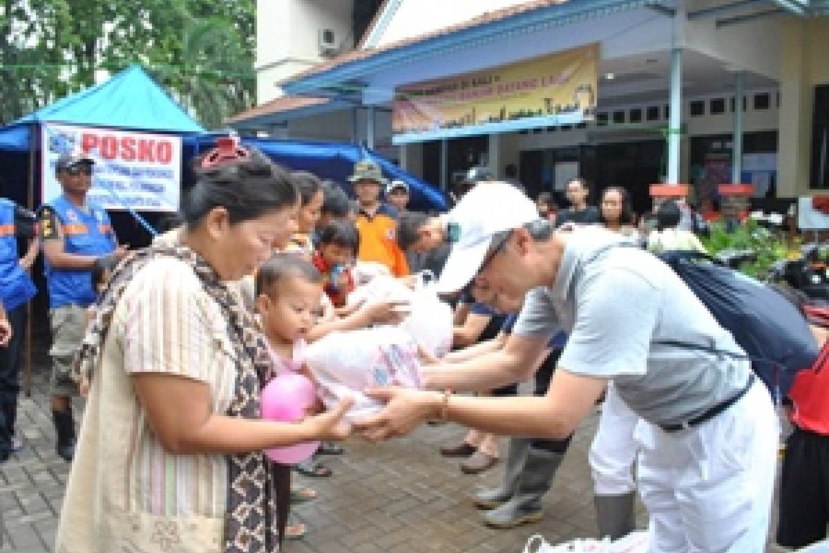 Banjir Jakarta: Paket Kecil Bernilai Besar