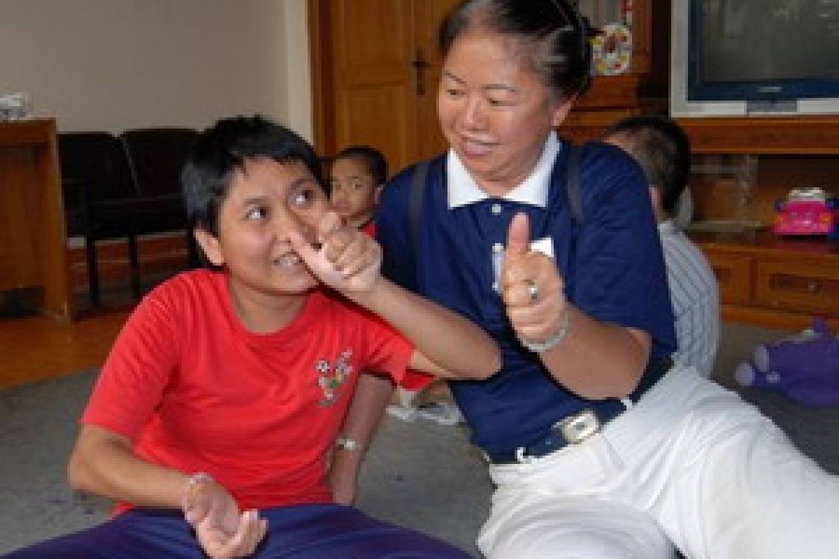 Dari Tzu Chi untuk Anak-anak Bhakti Luhur