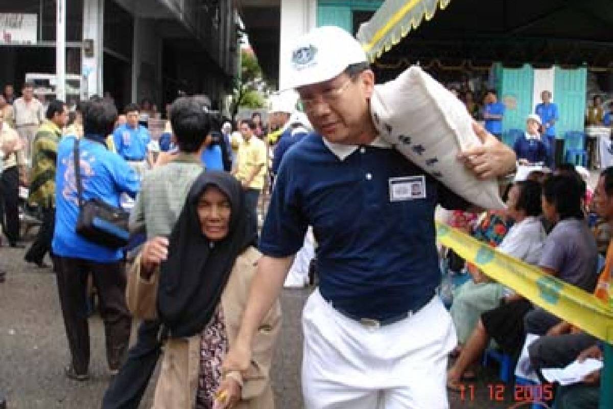 Pembagian Beras Cinta Kasih Tzu Chi di Sibolga