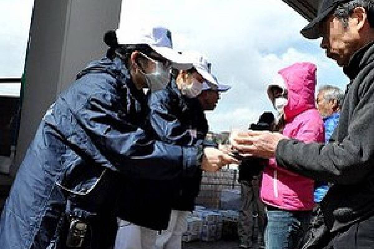 Gempa Jepang : Makanan Hangat untuk Warga