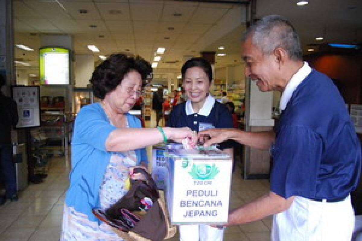 Gempa Jepang : Galang Dana Tzu Chi Bandung