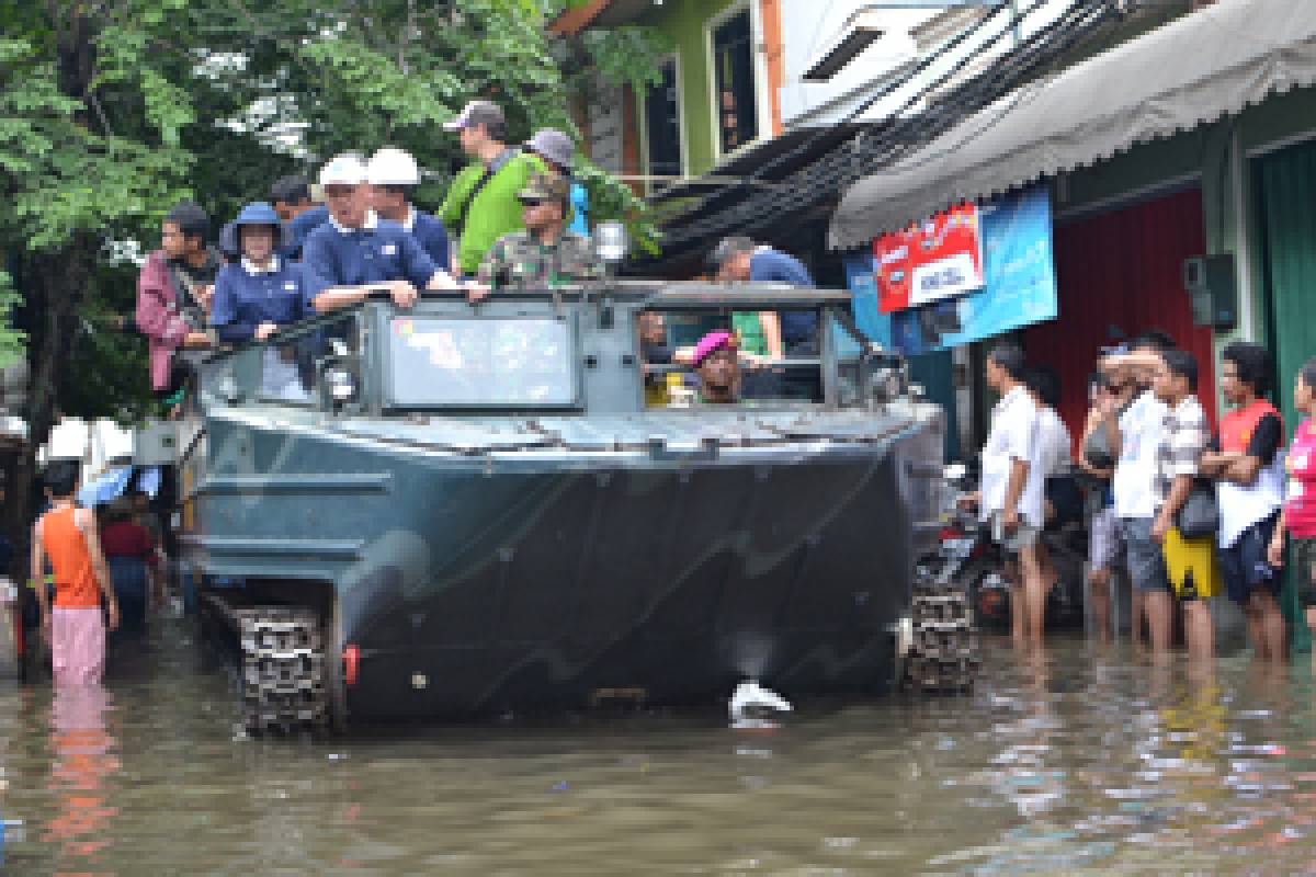 Banjir Jakarta: Survei ke Tanah Pasir, Penjaringan