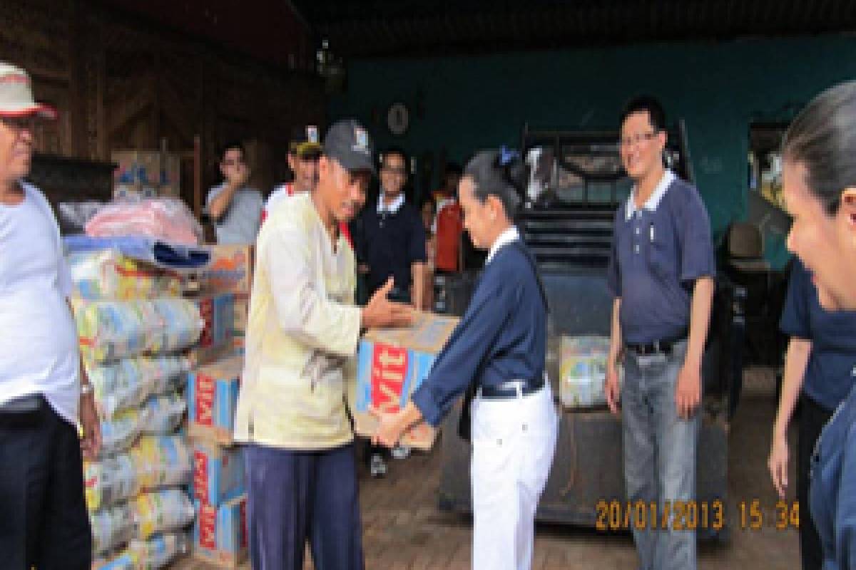 Banjir Jakarta: Banjir dan Longsor di Pondok Labu