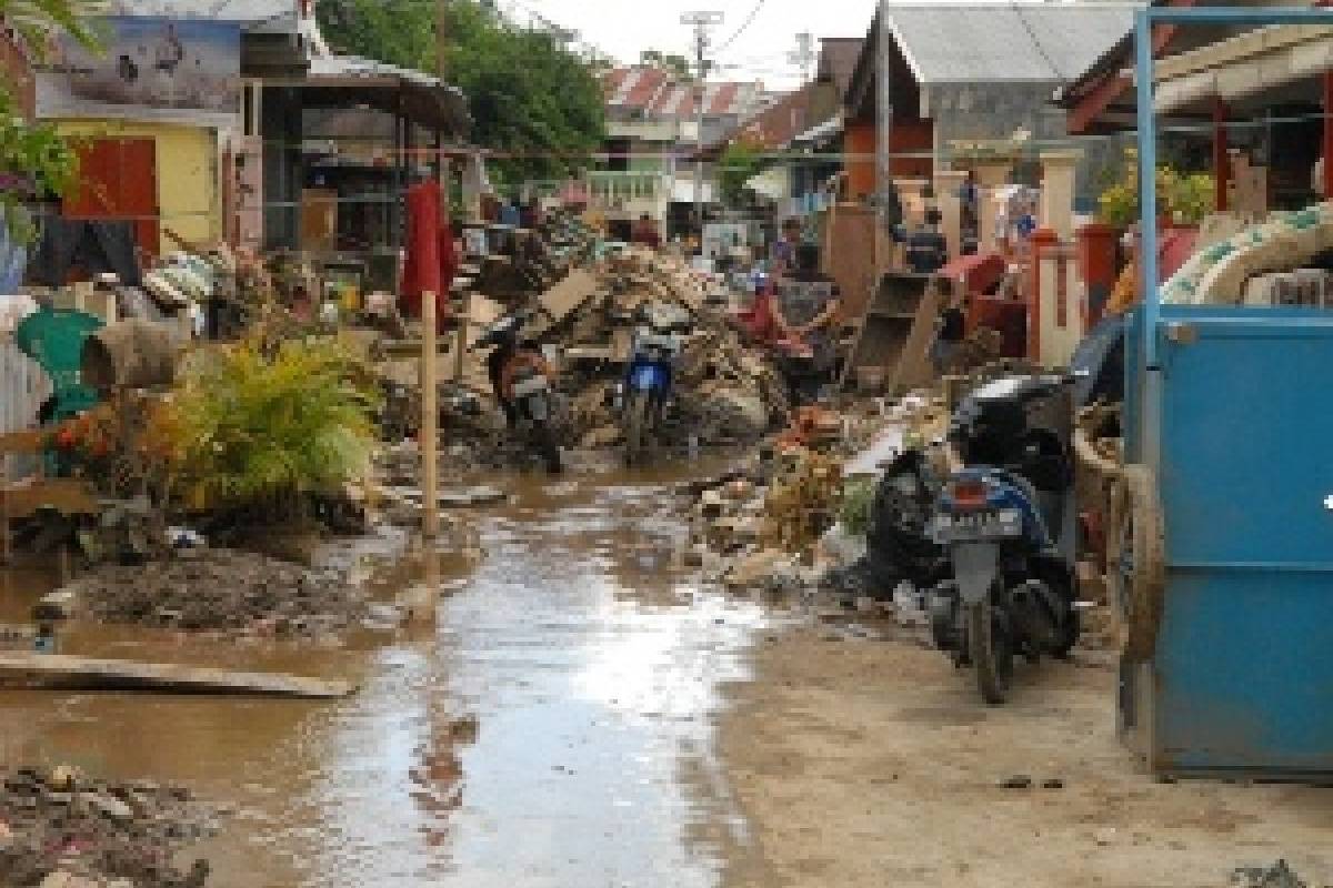Banjir Manado: Hidup 